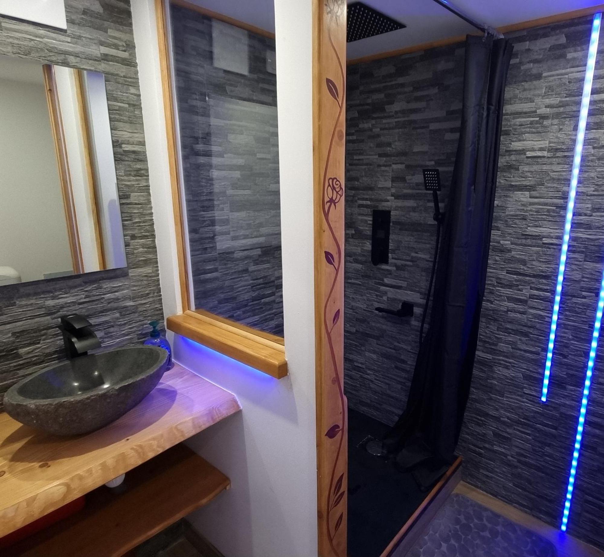 Appartement Romantique Climatise Belorizon - 30 Min De La Mer Pignans Exteriör bild