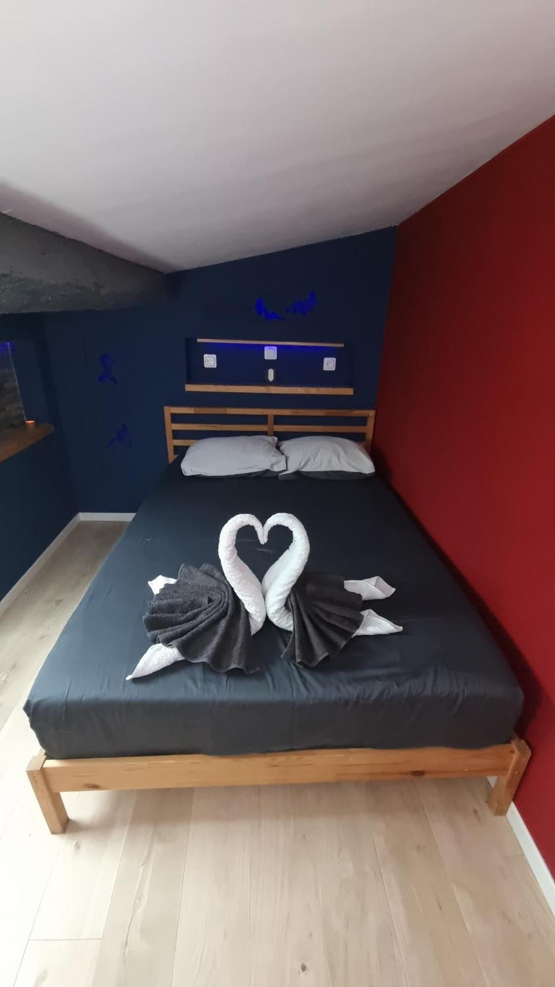 Appartement Romantique Climatise Belorizon - 30 Min De La Mer Pignans Exteriör bild